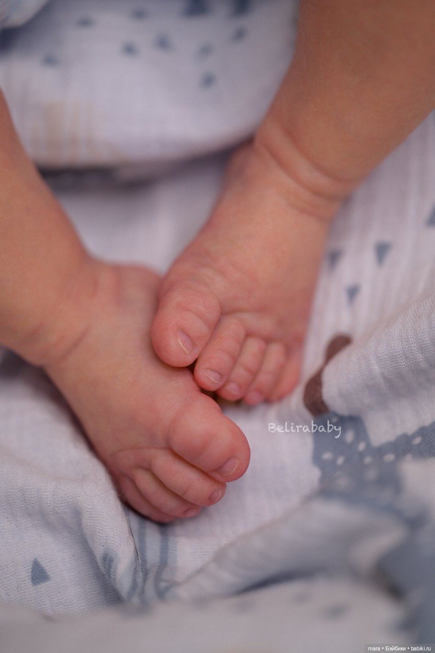 Lennon от скульптора Doris Moyers Hornbogen, автор прототипа Belirababy Reborn (фото 7)