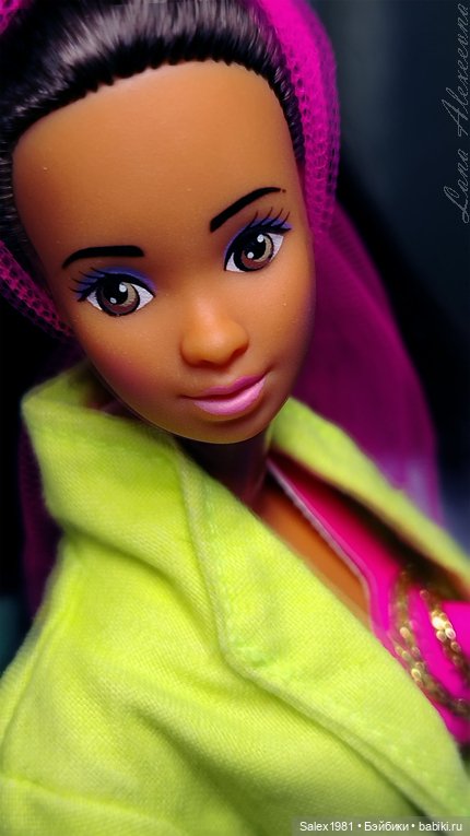 2021 Barbie Rewind Doll 80s edition - Dolls' Night Out (фото 4)