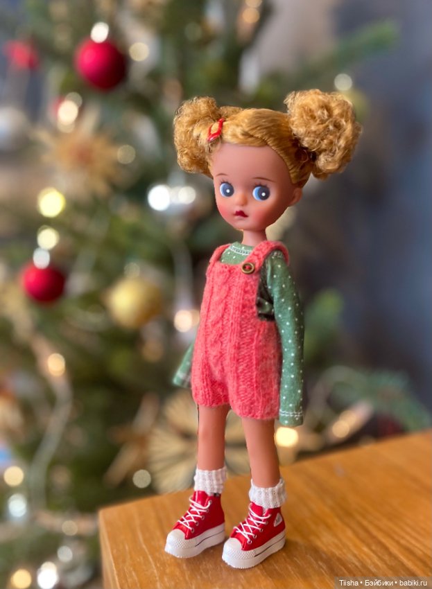 Кудряшка Littleberry — Куклы Strawberry Planet: Redberry