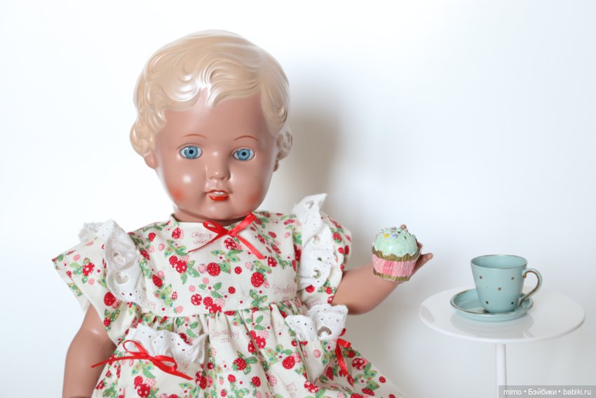 Ягодное платье — Реплики кукол Schildkrot (Шильдкрет): тортулон (фото 2)