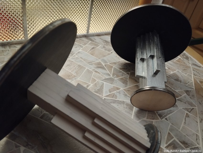 Легким движением руки супрематизм превращается (фото 10)