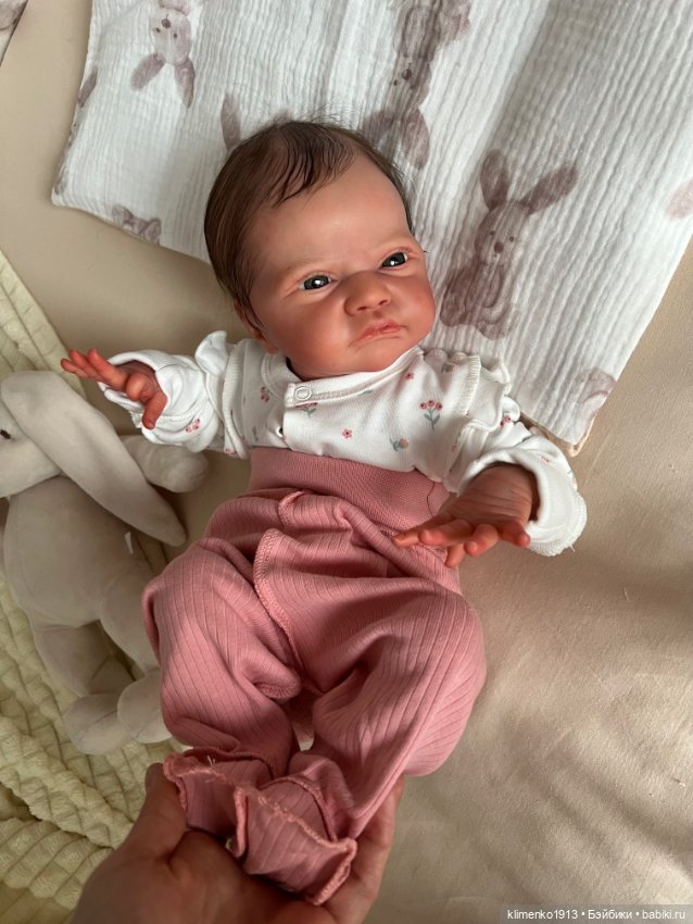 Малышка Gracie Mae open eyes