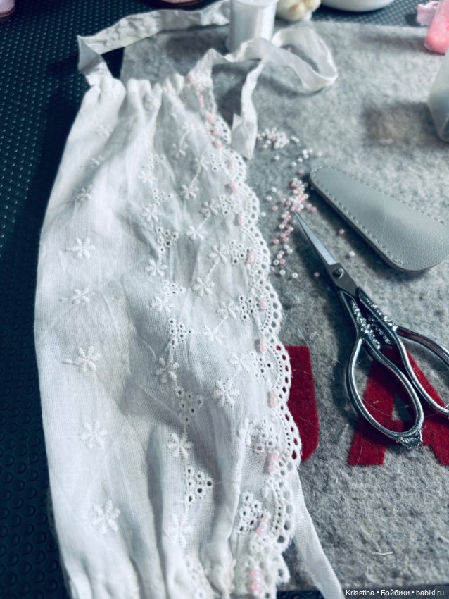 Шью воротничок и чепчик в антикварном стиле 🧵 (фото 4)