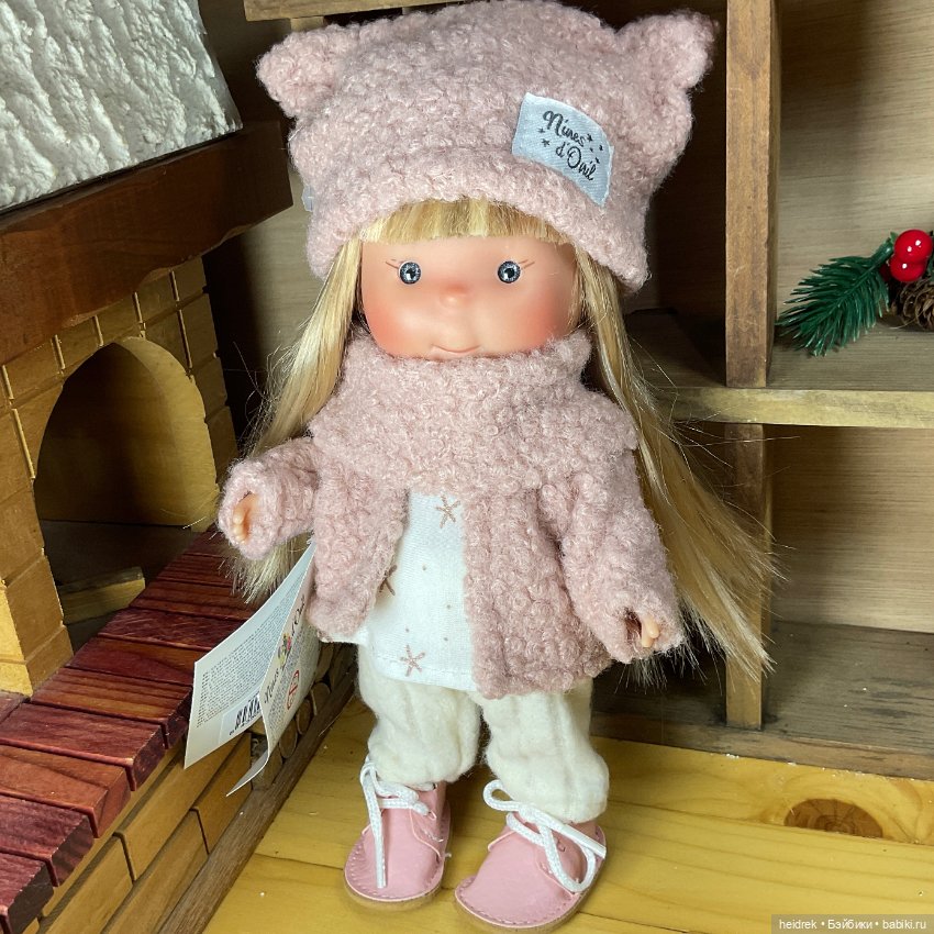 Кукла Little Pippa 23 см: Маленькая Пиппа Блондинка (фото 4)