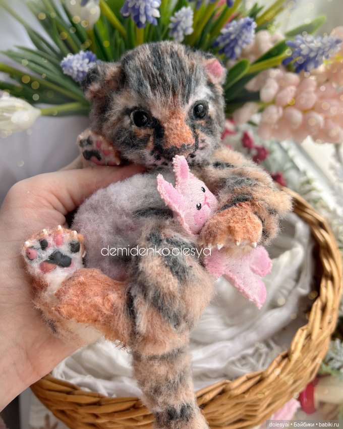 Тигрёнок Тэффи 🐯🎀 — Игрушки в смешанной технике (мех и глина): Арт (фото 6)