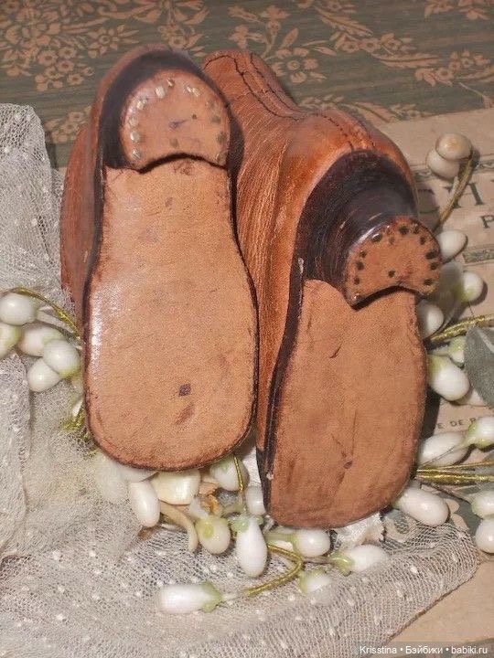 Обувь для антикварных кукол.часть вторая