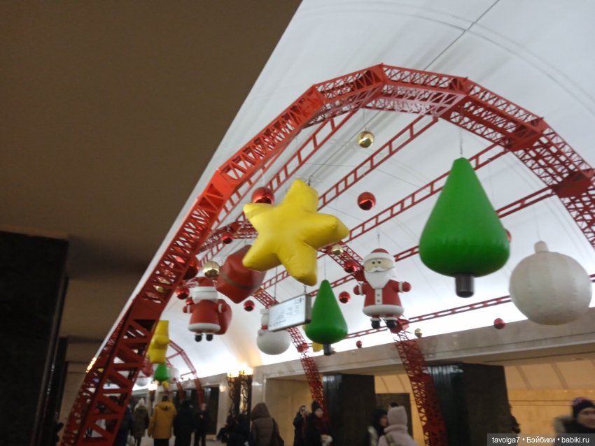 Catrinas Underworld Пинки в зимней Москве