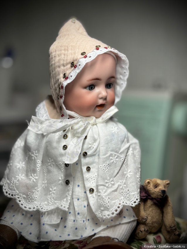 Шью на антикварную куклу 🧵 (фото 2)