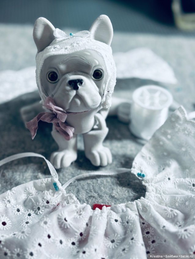 Шью в антикварном стиле ,на собачку 🧵