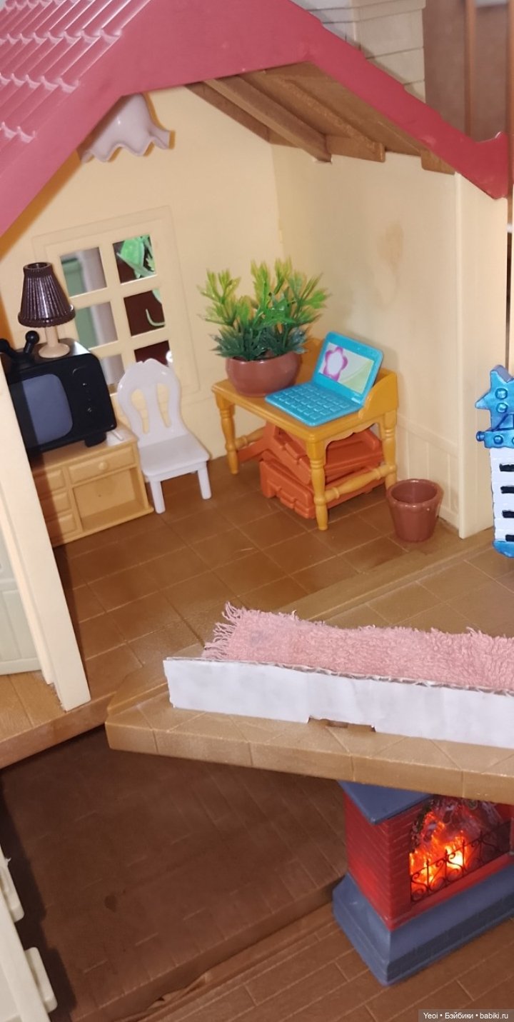 Динозавры в доме Сильвани Фемили) (фото 8)