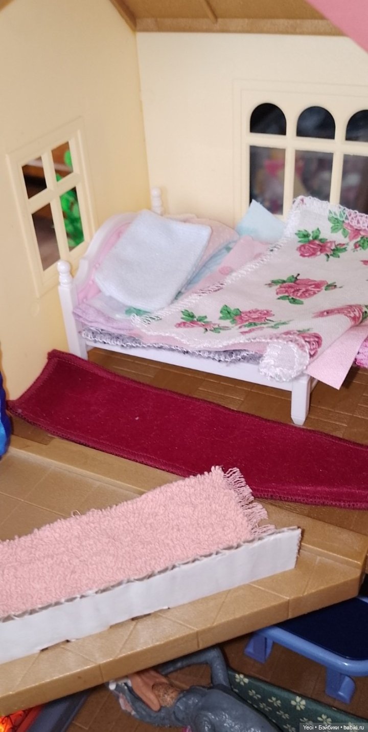 Динозавры в доме Сильвани Фемили) (фото 9)