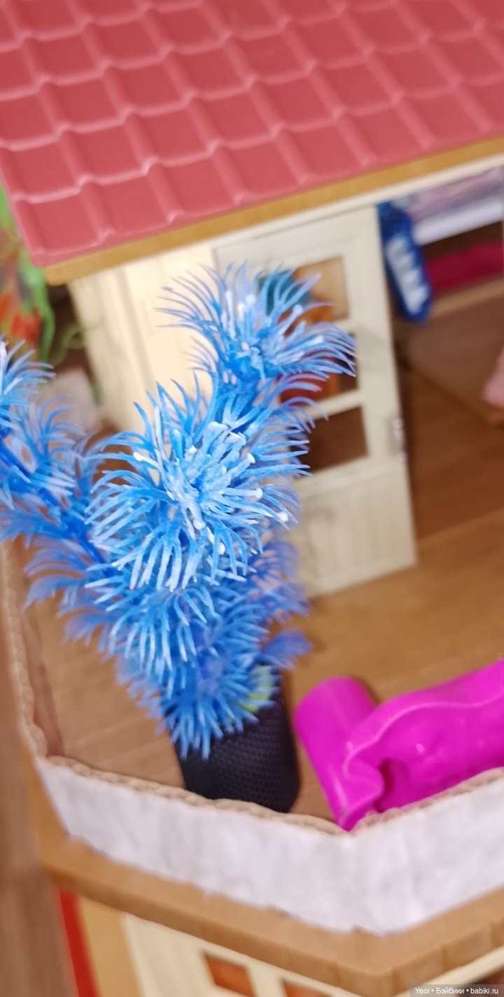 Динозавры в доме Сильвани Фемили) (фото 3)