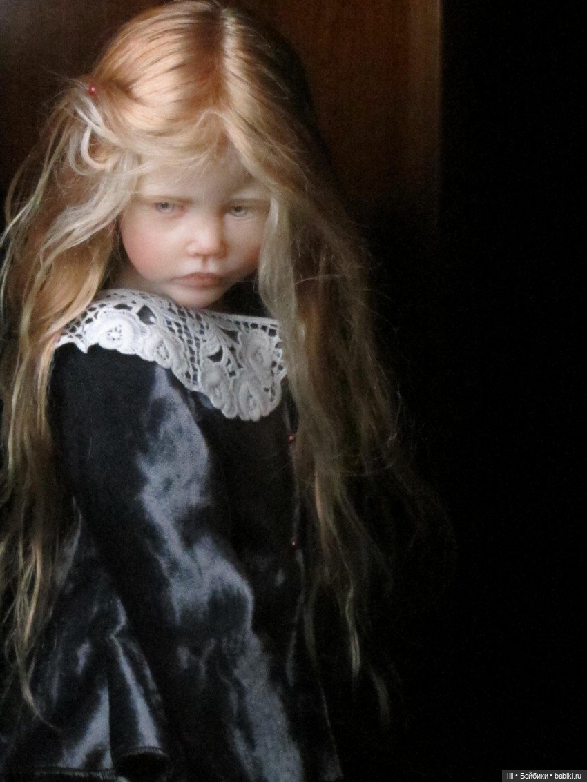 Зеркало души в церните: магический реализм кукол Лауры Скаттолини