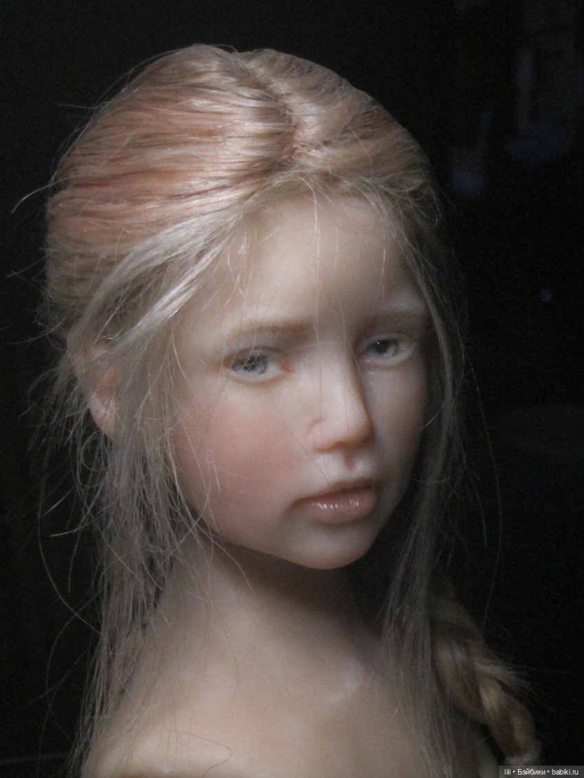 Зеркало души в церните: магический реализм кукол Лауры Скаттолини