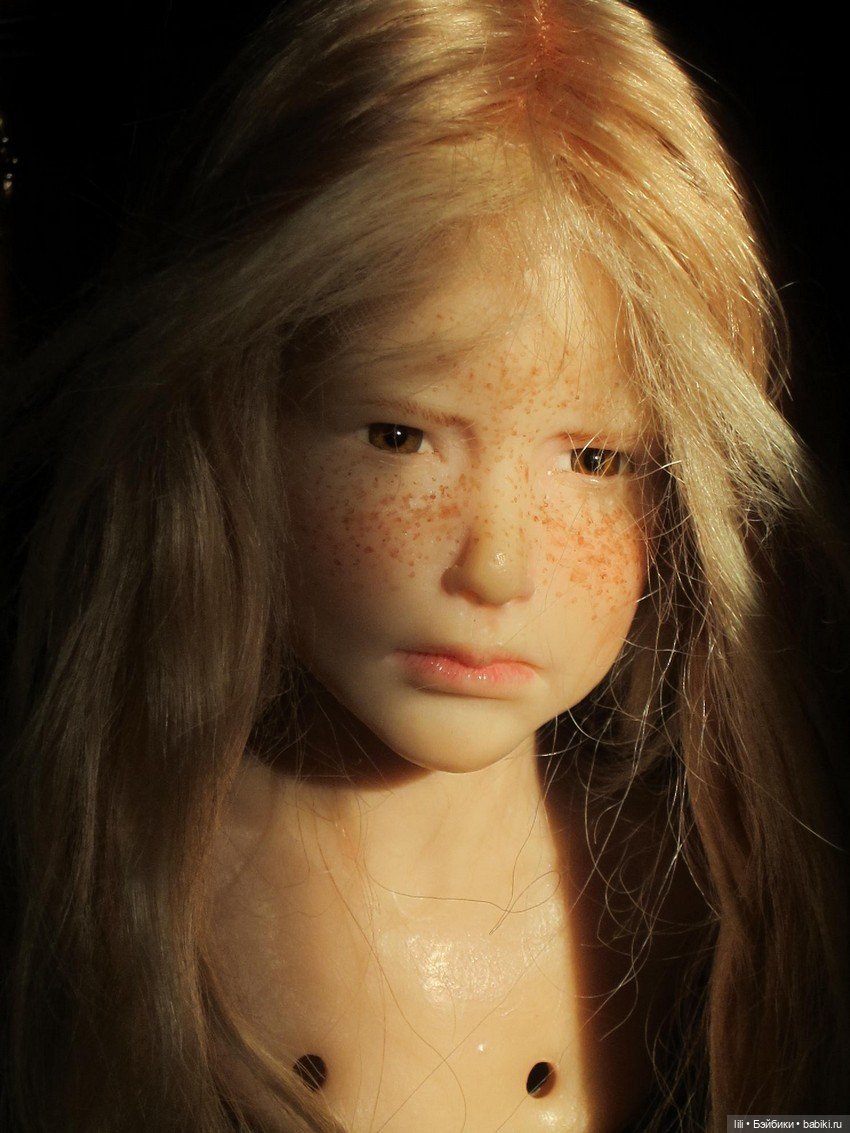 Зеркало души в церните: магический реализм кукол Лауры Скаттолини