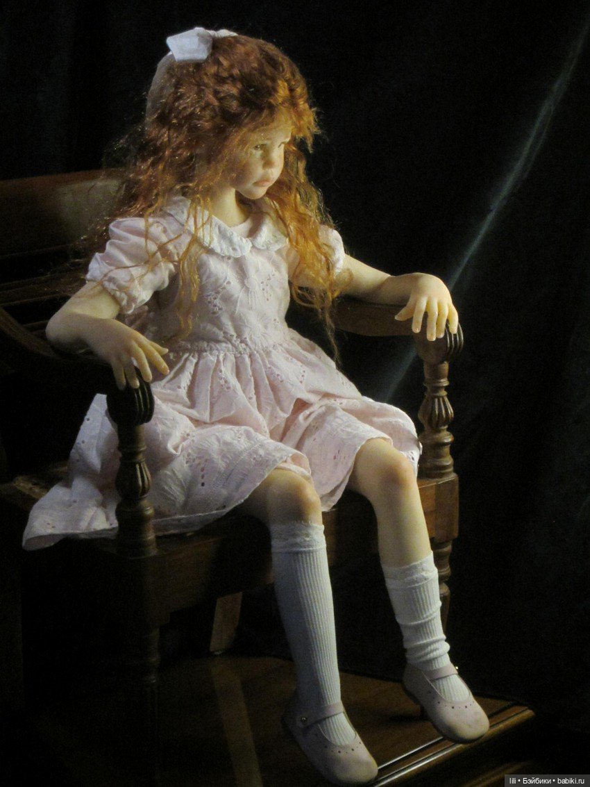 Зеркало души в церните: магический реализм кукол Лауры Скаттолини