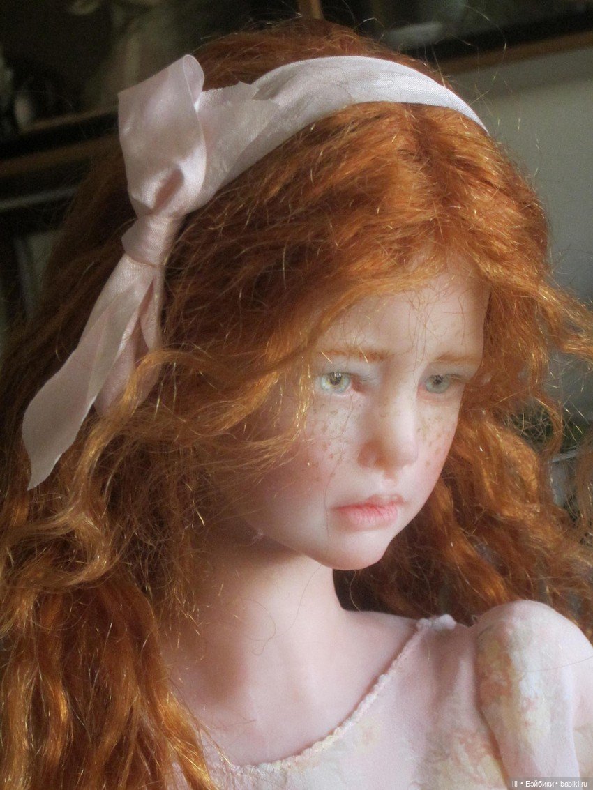 Зеркало души в церните: магический реализм кукол Лауры Скаттолини