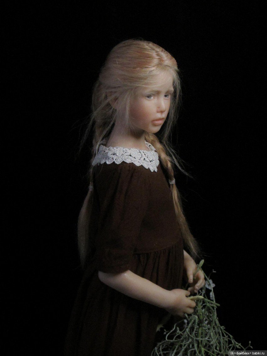 Зеркало души в церните: магический реализм кукол Лауры Скаттолини