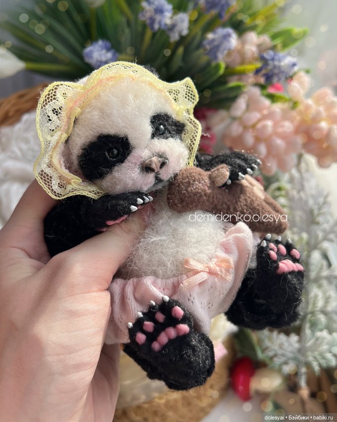 Маленькая панда Марфа 🐼🌸 — Игрушки в смешанной технике (мех и глина): Арт (фото 5)