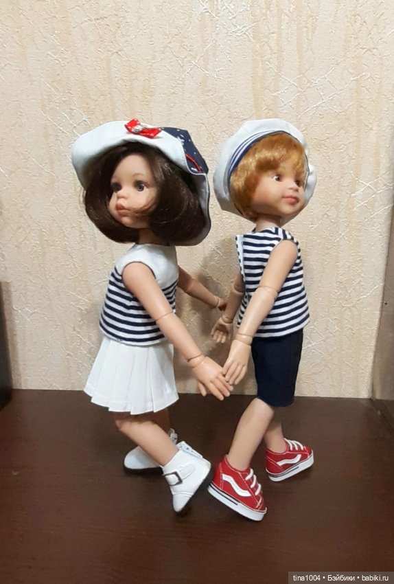 14 февраля — Коллекции игровых кукол (Playline): фото полок