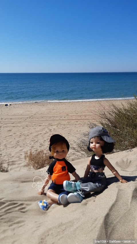 14 февраля — Коллекции игровых кукол (Playline): фото полок