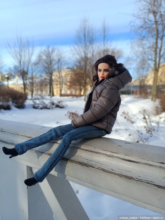 Зимняя прогулка в безлюдном саду