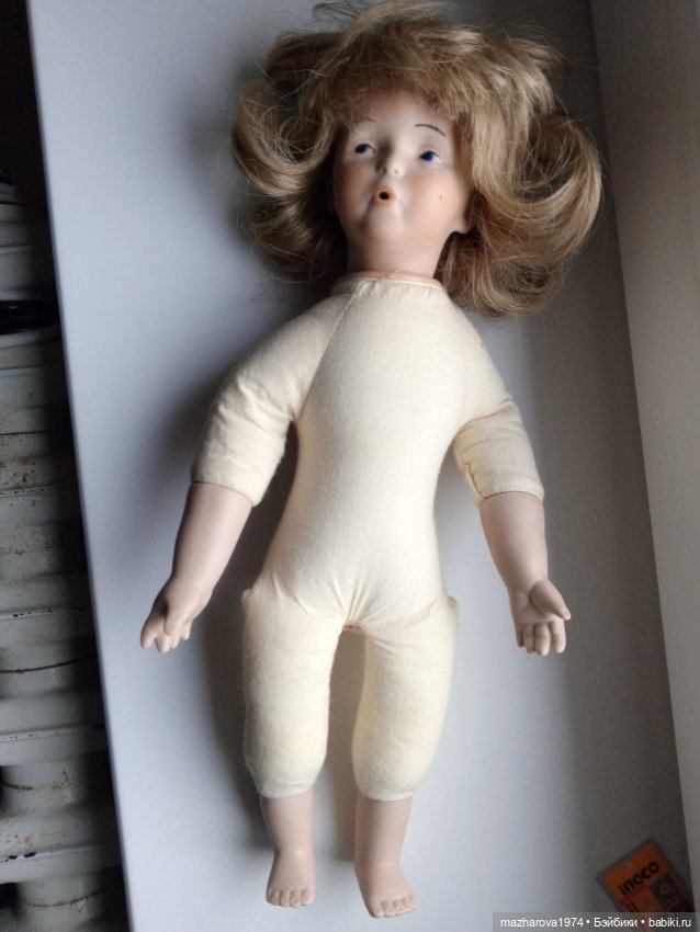 Просьба опознать куколку — Опознание фарфоровых кукол: поиск по клейму и фото (фото 2)