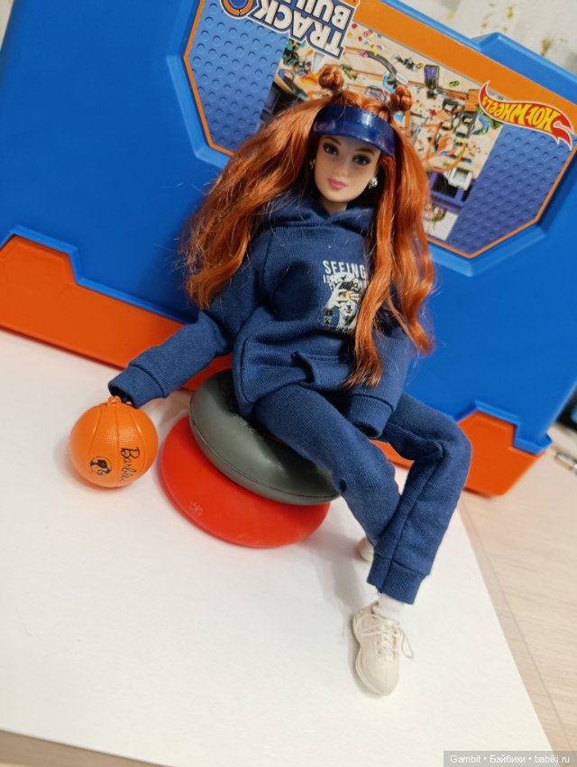 Лейка :) (basics 04) — Куклы Barbie (Барби): Looks (фото 4)