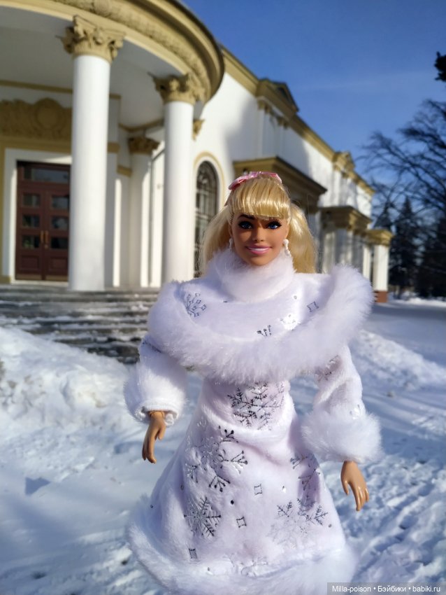 Марго Робби — Куклы Barbie (Барби): Looks