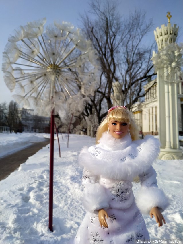 Марго Робби — Куклы Barbie (Барби): Looks