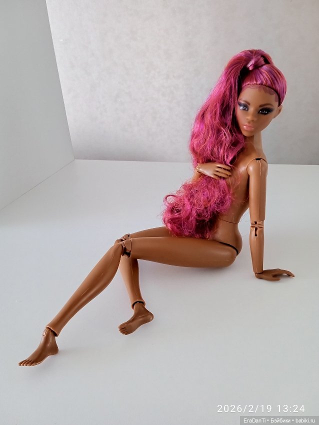 Возможности позирования тел Buyee Doll