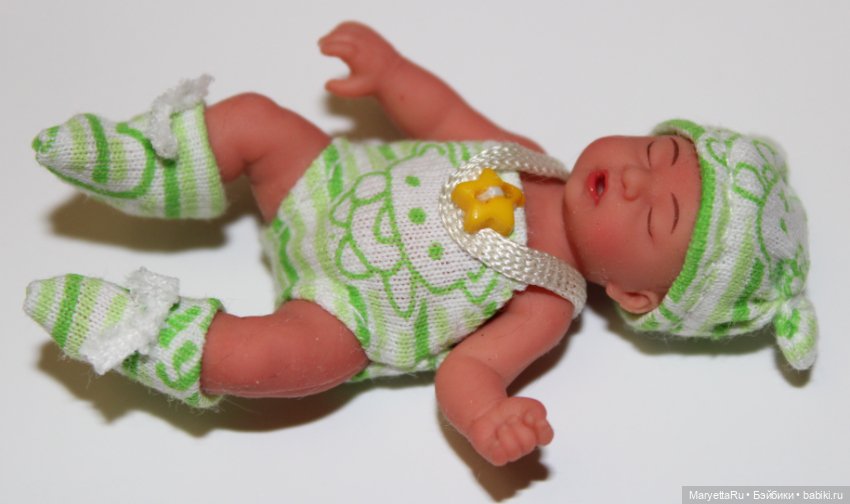 Шьём песочник, шапочку, носки для малышки зуру (фото 4)