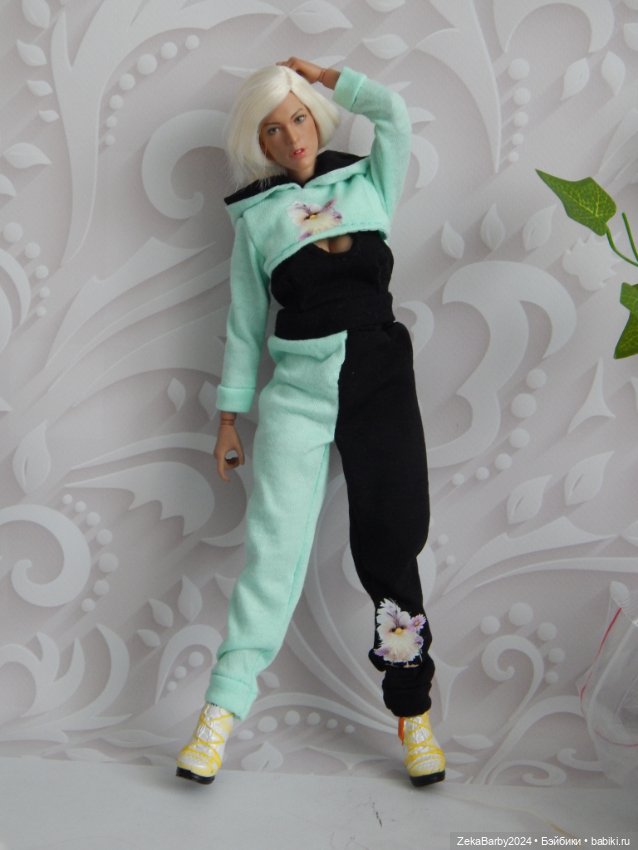 Алисия сменила имидж, и новая девочка Елена