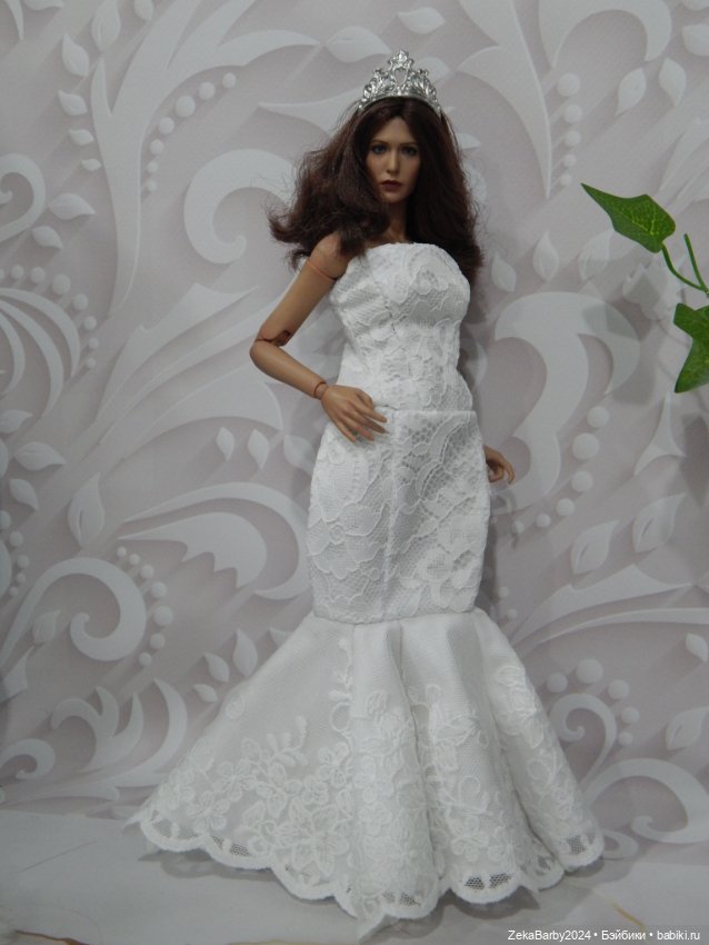 Алисия сменила имидж, и новая девочка Елена