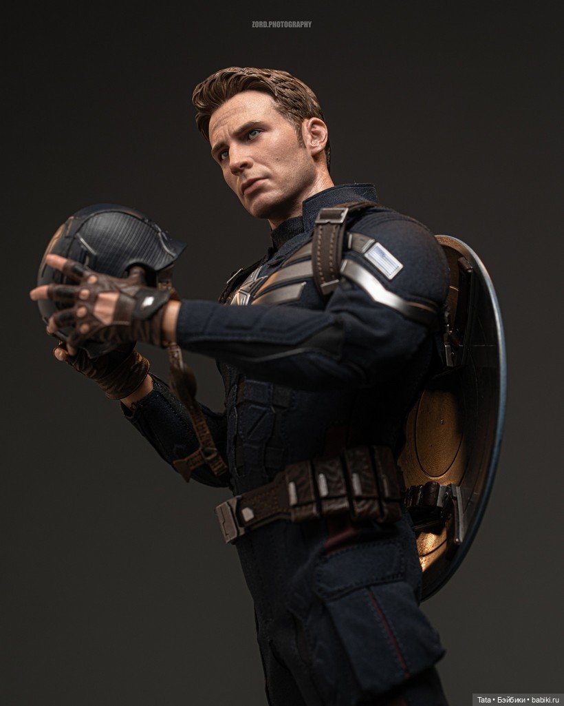 Релиз фигурки Капитана Америка 2.0 от Hot Toys (фото 4)