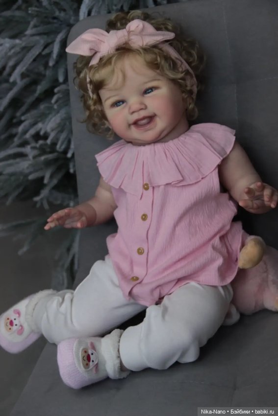 Вот такая улыбаха из молда Rosalee