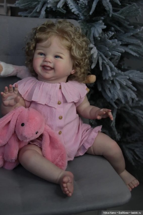 Вот такая улыбаха из молда Rosalee