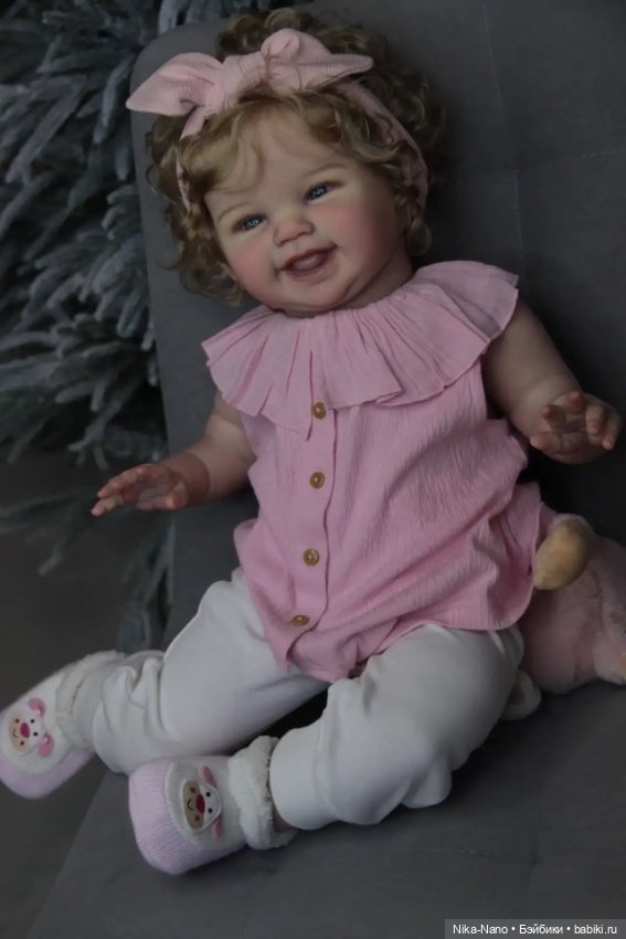 Вот такая улыбаха из молда Rosalee