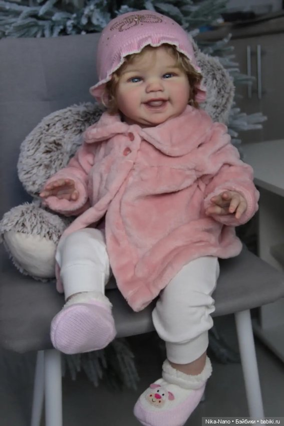 Вот такая улыбаха из молда Rosalee