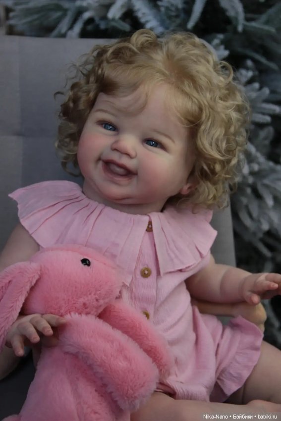 Вот такая улыбаха из молда Rosalee