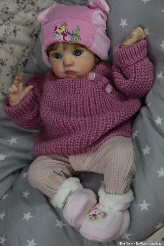 Малышка из молдика Kobi скульптора Karola Wegerich