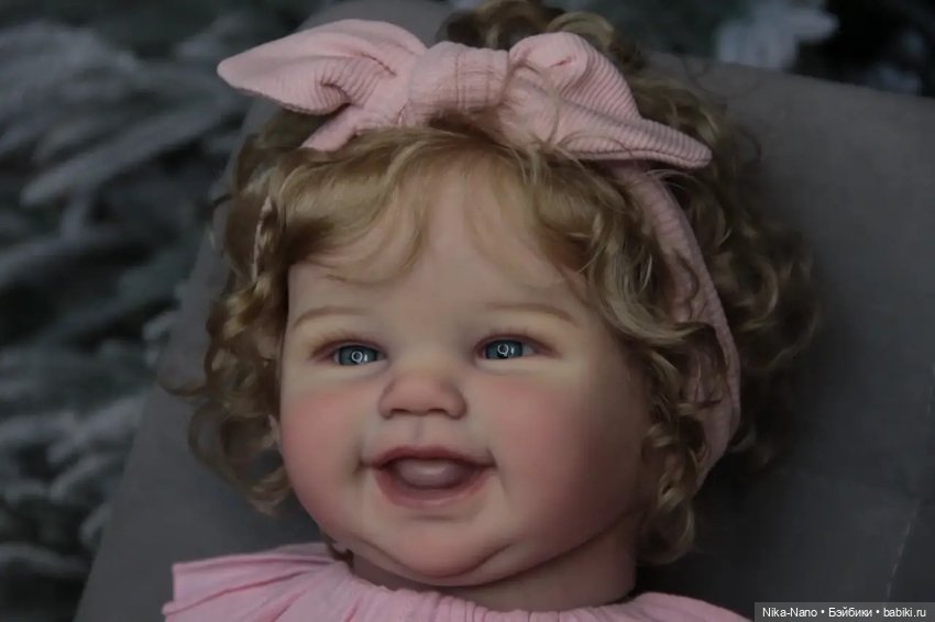 Вот такая улыбаха из молда Rosalee