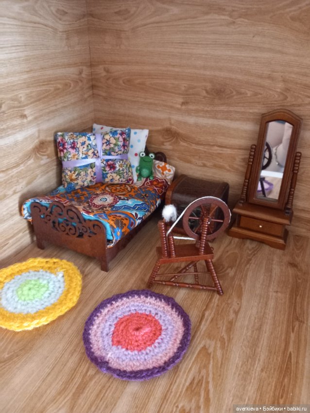 Что нам стоит-дом построить...Нарисуем-будем жить)))