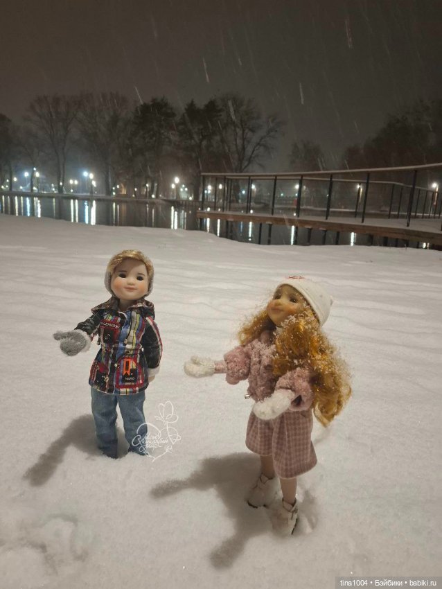 ИЗ ЖИЗНИ КУКОЛ Зимняя прогулка (очередная)