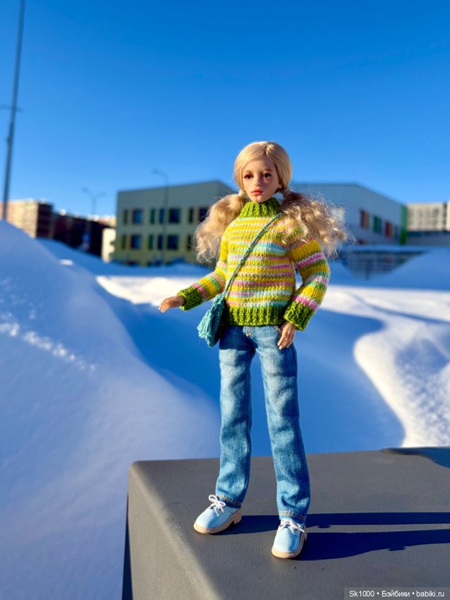 Прогулка среди сугробов с Софи (Она Н.Петровой) (фото 10)