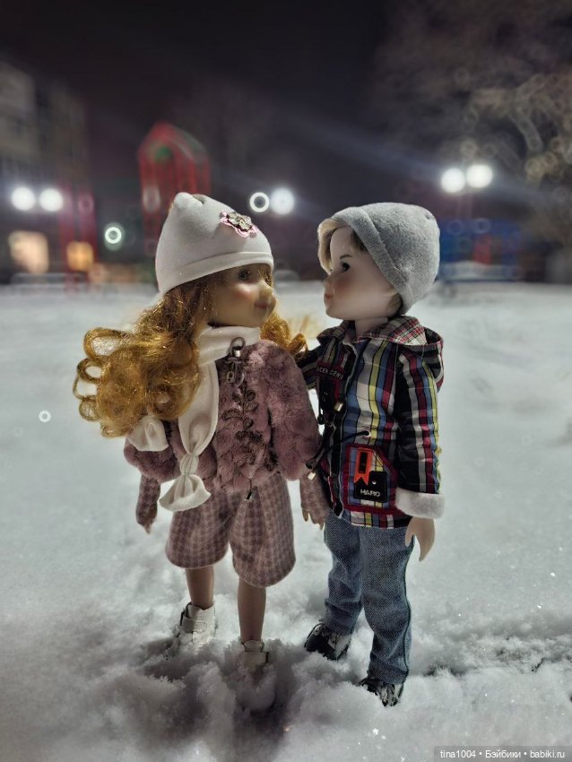 ИЗ ЖИЗНИ КУКОЛ Зимняя прогулка (очередная)