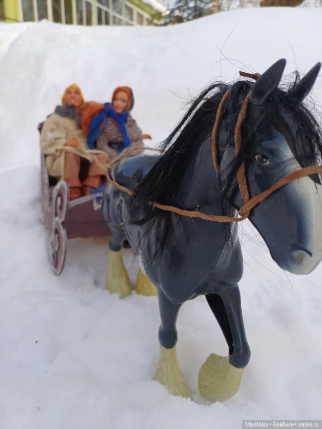 Гуляния на Масленицу — Куклы Barbie (Барби): Looks