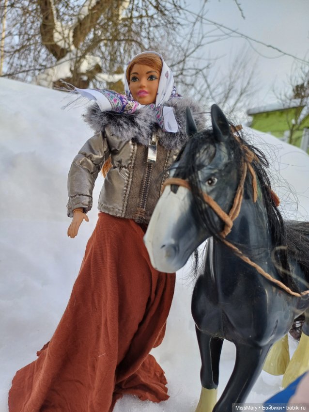 Гуляния на Масленицу — Куклы Barbie (Барби): Looks (фото 8)