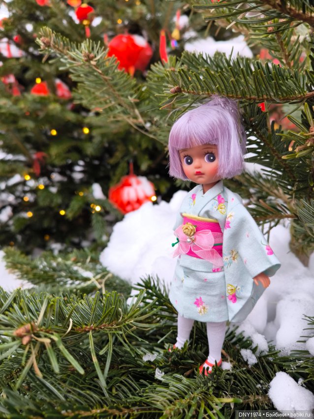 Кукла февраля — Куклы Strawberry Planet: Redberry (фото 3)