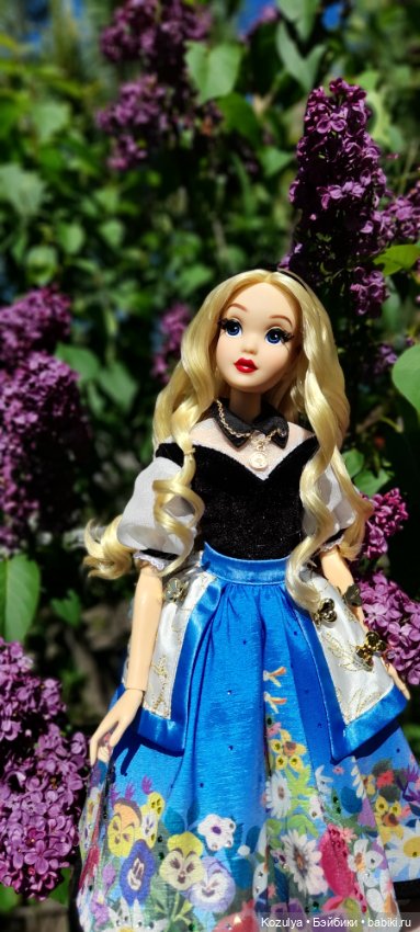 Алиса в весне — Куклы Disney Animators и Принцессы Диснея: Disney Store (фото 6)